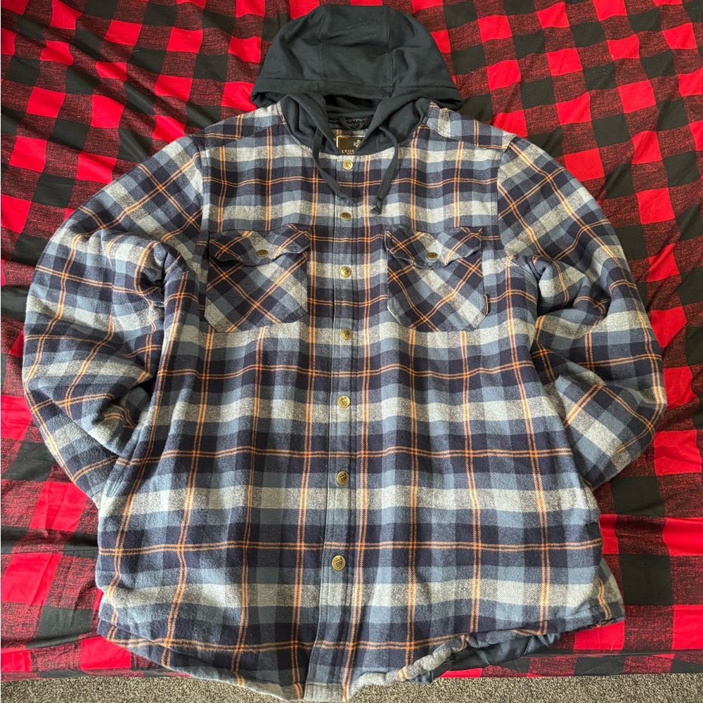 Legendary outfitters flannel shirt jacket. With quilted lining.